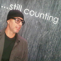 Photo of artist Michael Mut